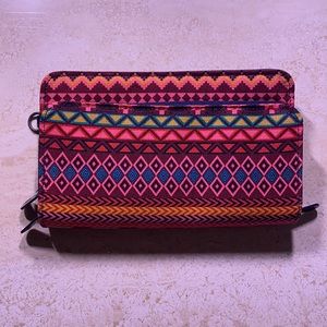 Thirty-one wallet never been used